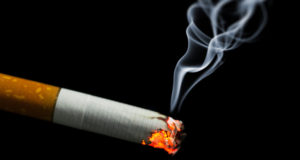 ¿Cuánto y cómo afecta el humo del cigarrillo la capacidad pulmonar?