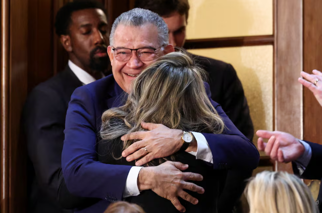 Enrique Márquez, el hombre que ponderaba - Luz Mely Reyes