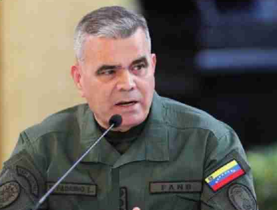 Padrino López LA FEUDALIZACIÓN DEL PODER - Trino Márquez