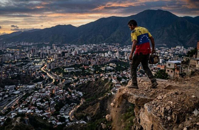Venezuela al borde de sí misma - Fernando Rodríguez