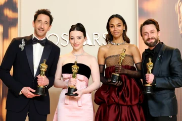 adrien-brody-mikey-madison-zoe-saldana-kieran-culkin-actores-ganadores-premios-oscar-2025_97