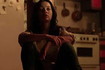 Un fotograma de 'Aún es de noche en Caracas', adaptación cinematográfica de 'La hija de la española'(Lumen) ABC
